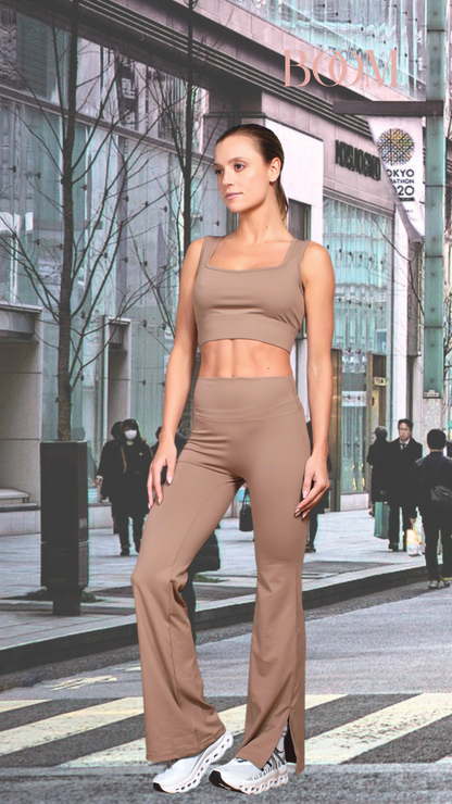 Set Deportivo Top y Leggins acampanados